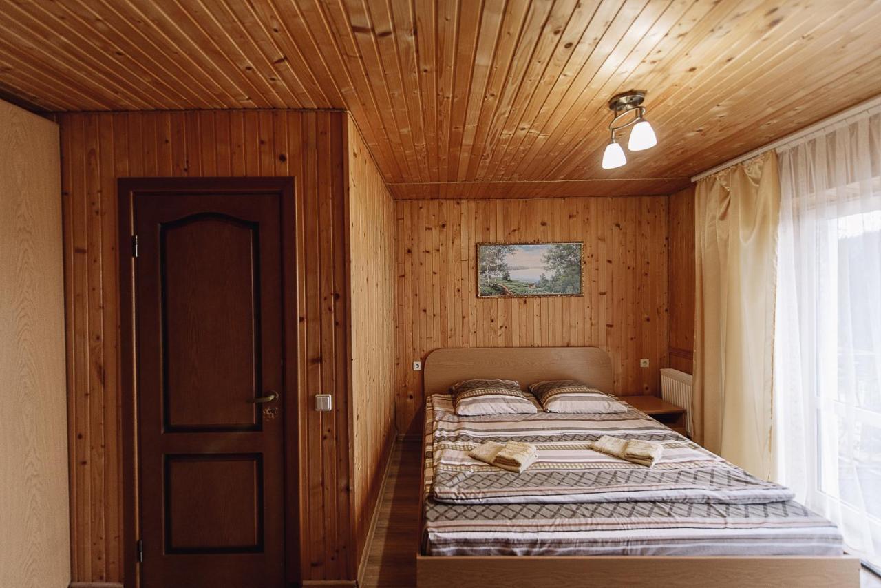 Toga Hotel Yablunytsya Exterior photo
